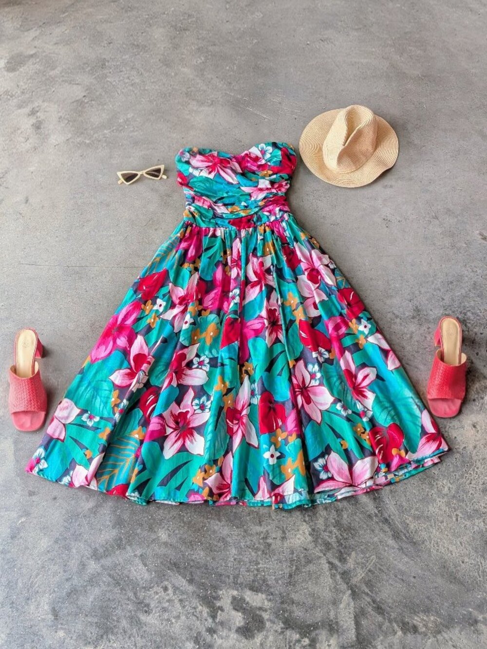 Vintage Robbie Bee Green Pink Hawaiian Floral Strapless Midi Party Dress size 10